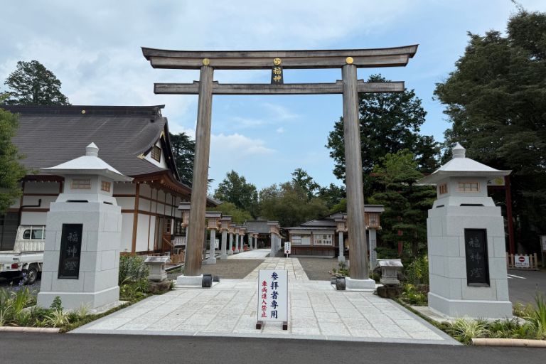 西参道側の鳥居