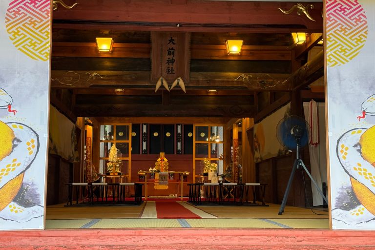 大前神社社殿内の様子